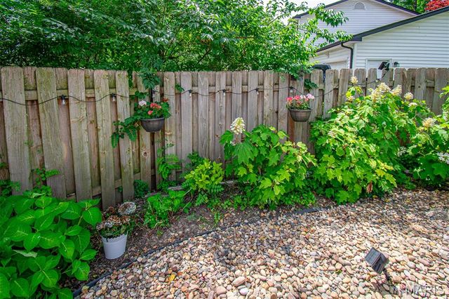 2025 RURLINE Drive, St Louis, MO 63146