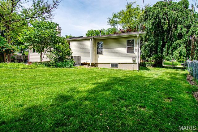 2025 RURLINE Drive, St Louis, MO 63146