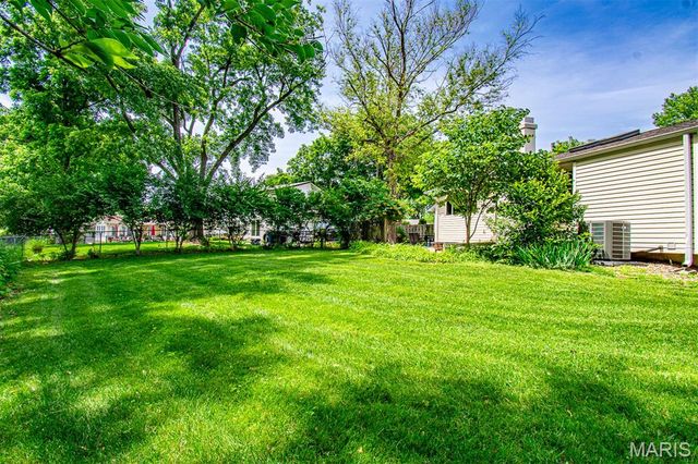 2025 RURLINE Drive, St Louis, MO 63146