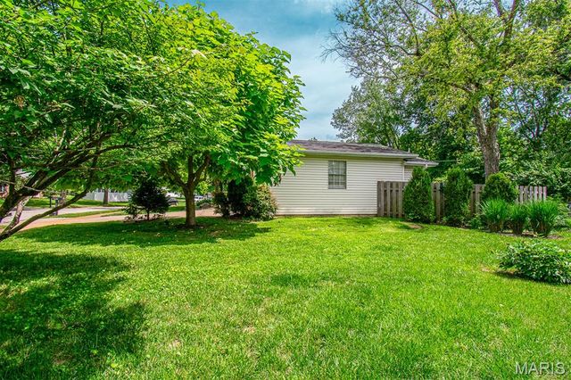 2025 RURLINE Drive, St Louis, MO 63146