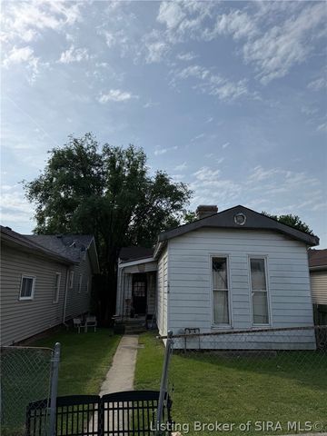 1340 Beeler Street, New Albany, IN 47150