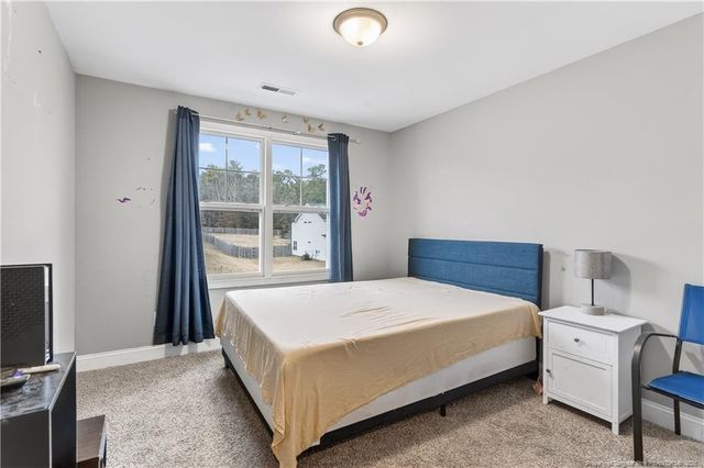 136 Edgefield Drive, Sanford, NC 27332