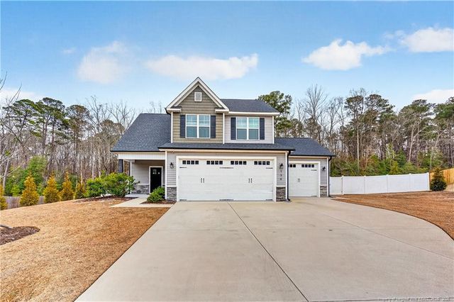 136 Edgefield Drive, Sanford, NC 27332