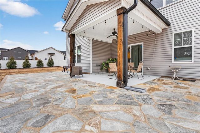 136 Edgefield Drive, Sanford, NC 27332