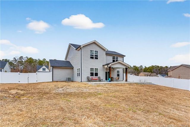 136 Edgefield Drive, Sanford, NC 27332