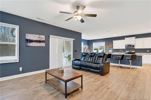 136 Edgefield Drive, Sanford, NC 27332