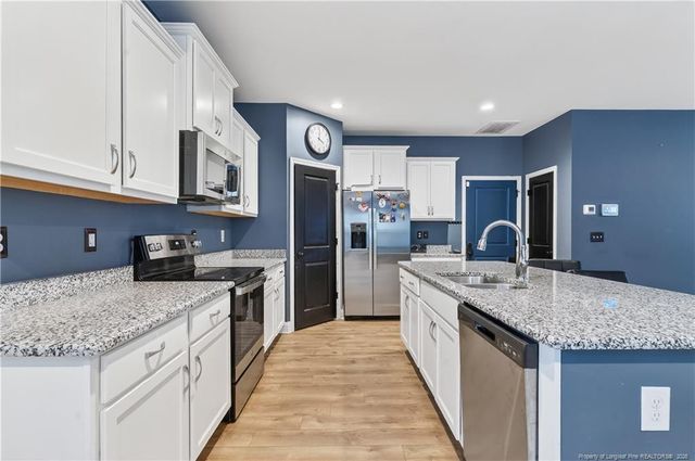 136 Edgefield Drive, Sanford, NC 27332