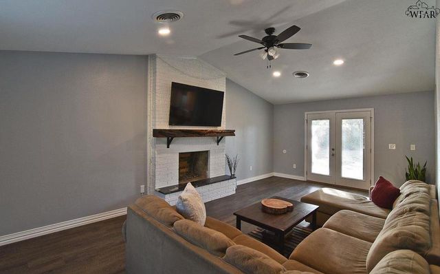 5 SUMMIT CIRCLE, Wichita Falls, TX 76310