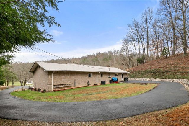 5318 KY-1304, Hinkle, KY 40953