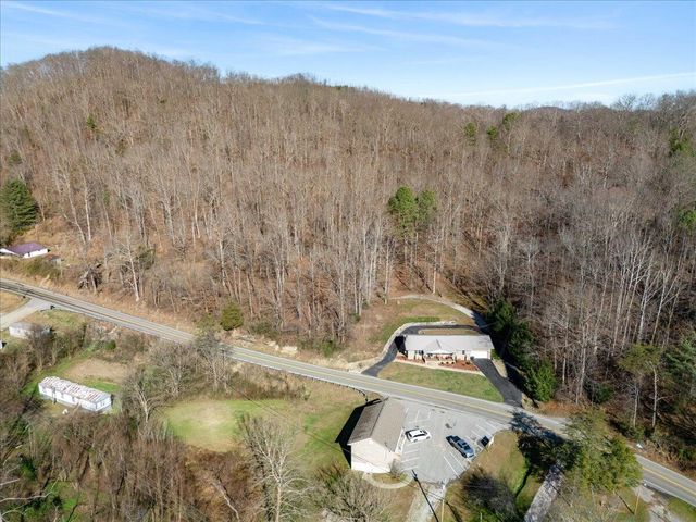 5318 KY-1304, Hinkle, KY 40953