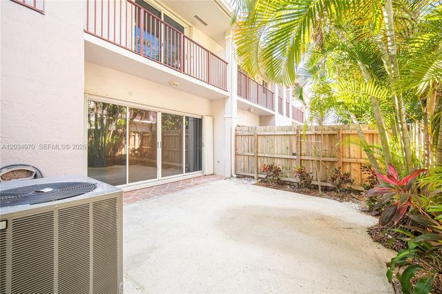 10210 SW 154th Place 1108, Miami, FL 33196