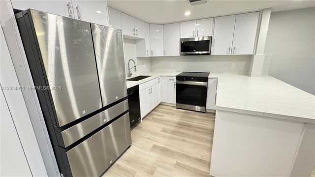 10210 SW 154th Place 1108, Miami, FL 33196