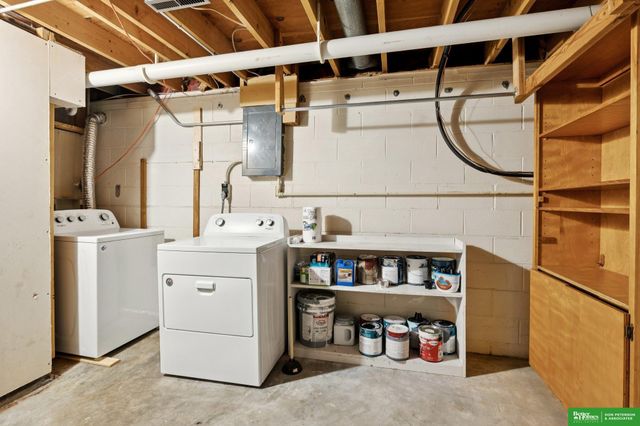 4962 Magnolia Street, Omaha, NE 68137