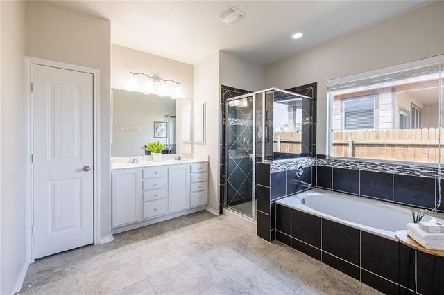 6133 MANTALCINO DR, Round Rock, TX 78665