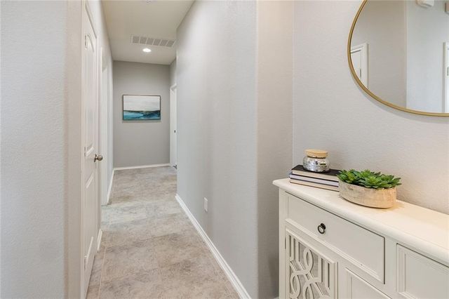 6133 MANTALCINO DR, Round Rock, TX 78665