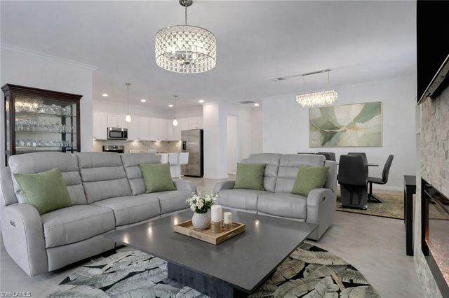 17609 Ashcomb WAY, Estero, FL 33928