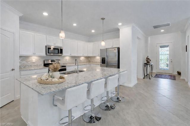 17609 Ashcomb WAY, Estero, FL 33928