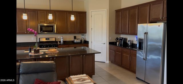 18349 W MARSHALL Lane W, Surprise, AZ 85388