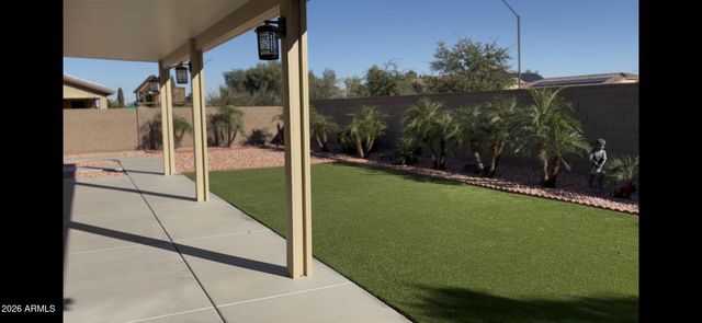 18349 W MARSHALL Lane W, Surprise, AZ 85388