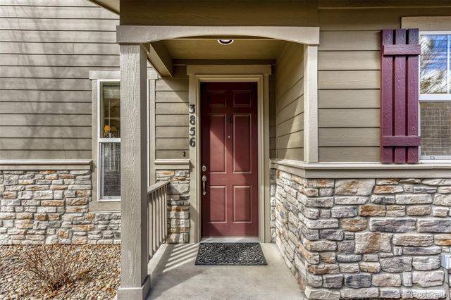 3856 Stonebrush Drive, Highlands Ranch, CO 80126
