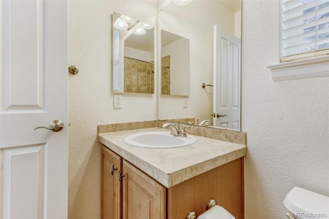 3856 Stonebrush Drive, Highlands Ranch, CO 80126