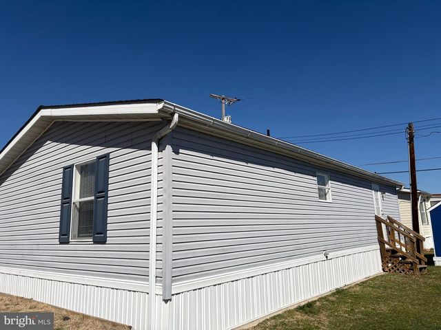 7 ROSEVIEW RD, Dundalk, MD 21222