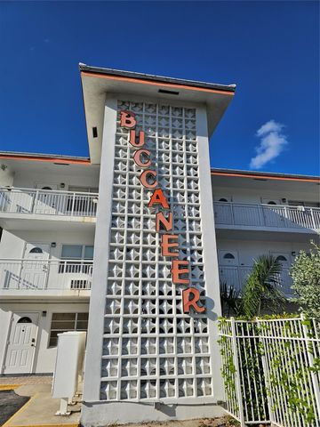 120 NE 20th Ave 3, Deerfield Beach, FL 33441