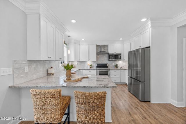 41 Angel Oaks Court, Hampstead, NC 28443