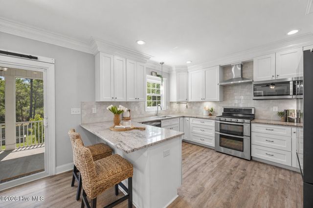41 Angel Oaks Court, Hampstead, NC 28443