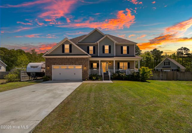 41 Angel Oaks Court, Hampstead, NC 28443