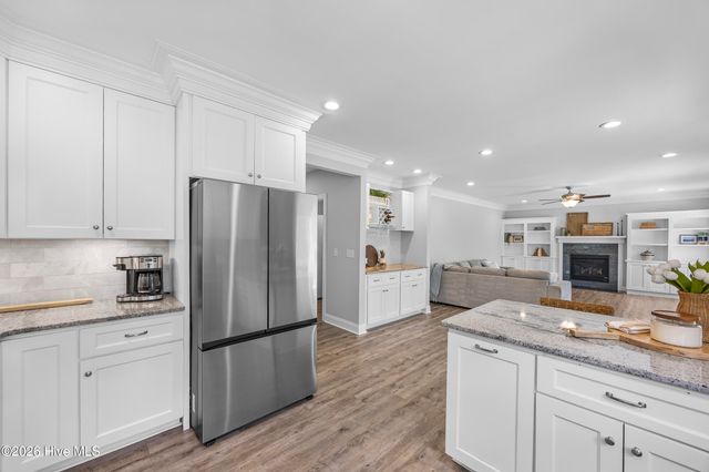 41 Angel Oaks Court, Hampstead, NC 28443