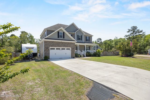 41 Angel Oaks Court, Hampstead, NC 28443