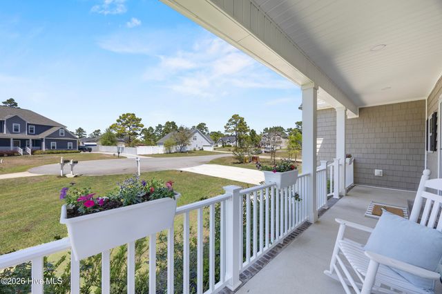 41 Angel Oaks Court, Hampstead, NC 28443