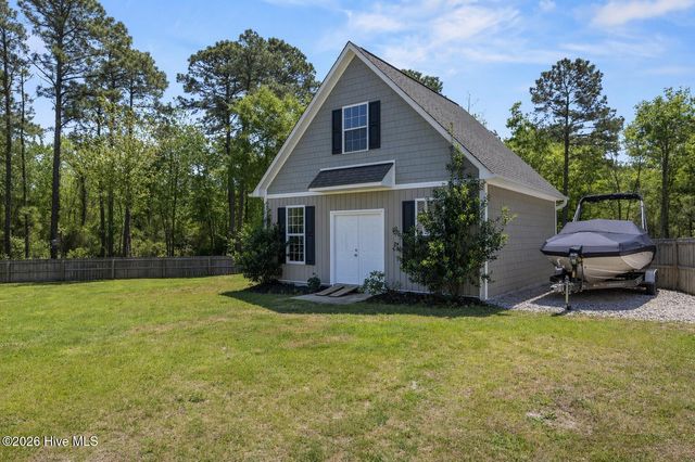41 Angel Oaks Court, Hampstead, NC 28443