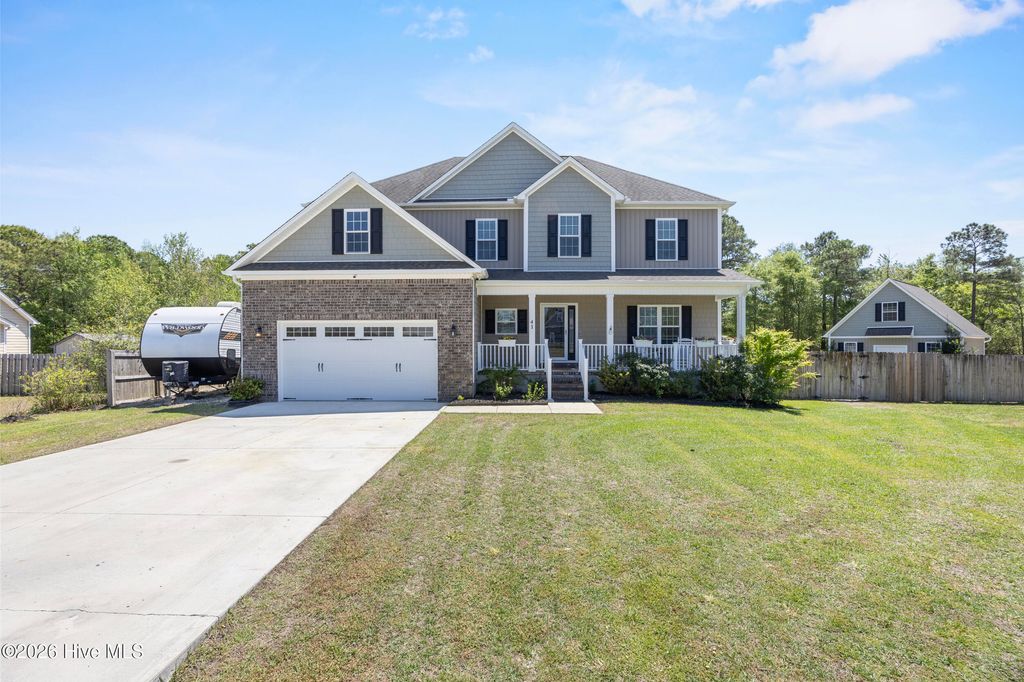 41 Angel Oaks Court, Hampstead, NC 28443