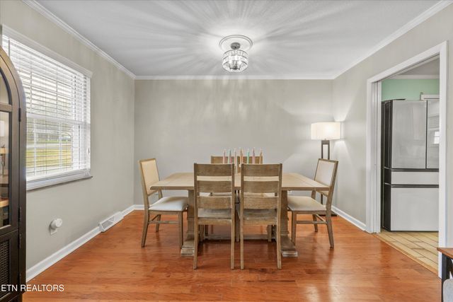 4516 Green Castle Rd, Louisville, TN 37777