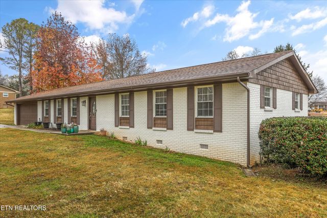 4516 Green Castle Rd, Louisville, TN 37777