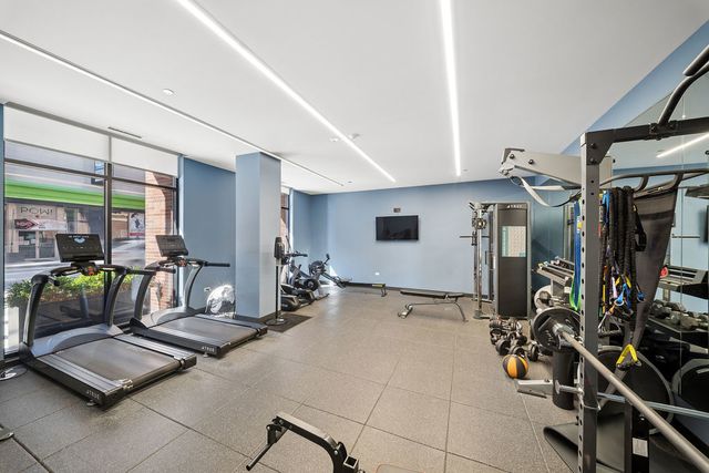 323 S Racine Avenue PHD, Chicago, IL 60607