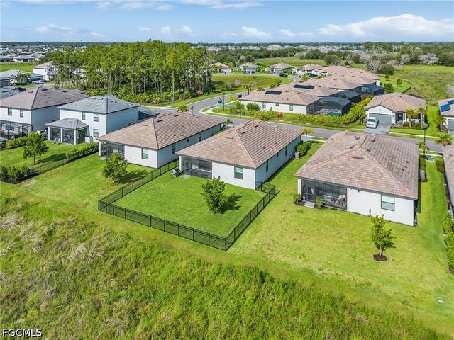 11151 Timber Creek DR E, Fort Myers, FL 33913