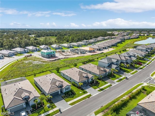 11151 Timber Creek DR E, Fort Myers, FL 33913