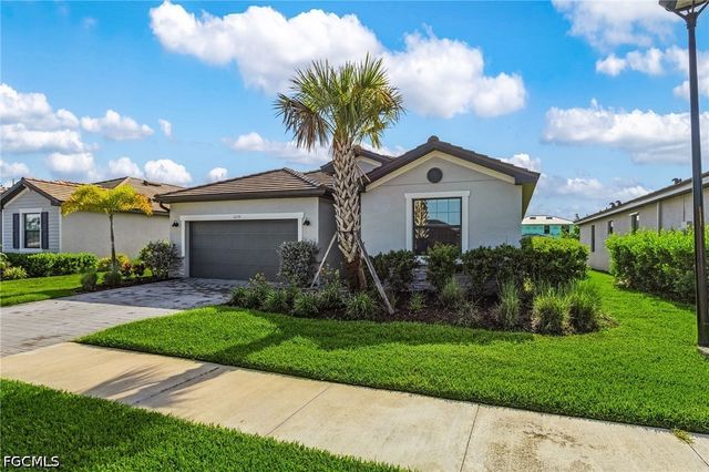 11151 Timber Creek DR E, Fort Myers, FL 33913