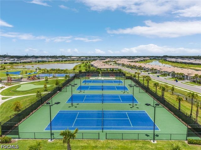 11151 Timber Creek DR E, Fort Myers, FL 33913