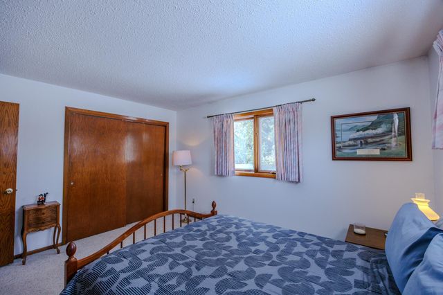 1804 Delton Avenue NW, Bemidji, MN 56601
