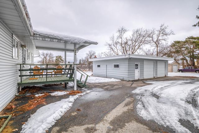1804 Delton Avenue NW, Bemidji, MN 56601