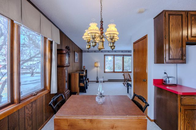 1804 Delton Avenue NW, Bemidji, MN 56601