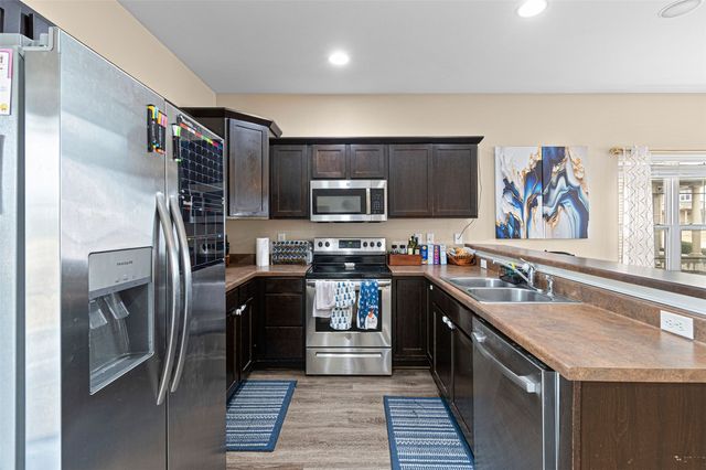 404 Cambria Drive, North Liberty, IA 52317