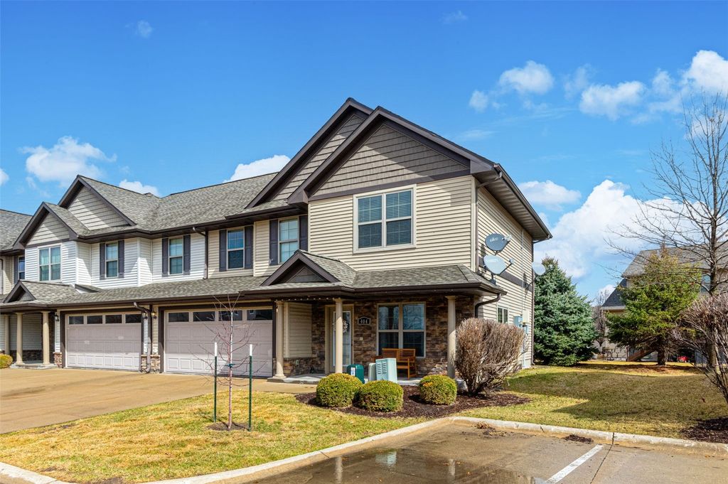 404 Cambria Drive, North Liberty, IA 52317