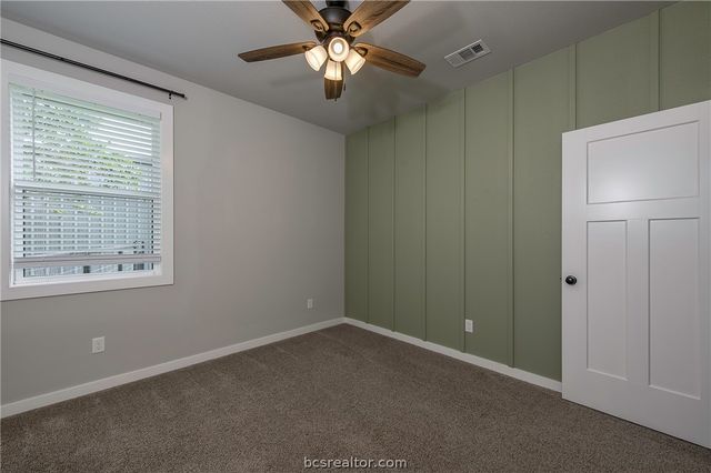 4119 Golden Eagle Drive, Bryan, TX 77808
