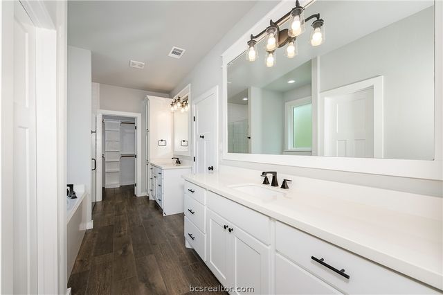 4119 Golden Eagle Drive, Bryan, TX 77808