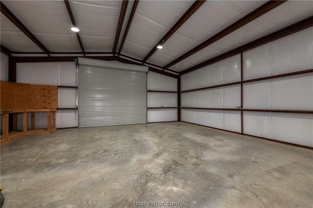 4119 Golden Eagle Drive, Bryan, TX 77808